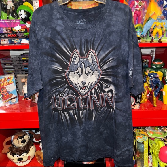 The Mountain Other - The Mountain x UCONN Huskies tie-dye shirt